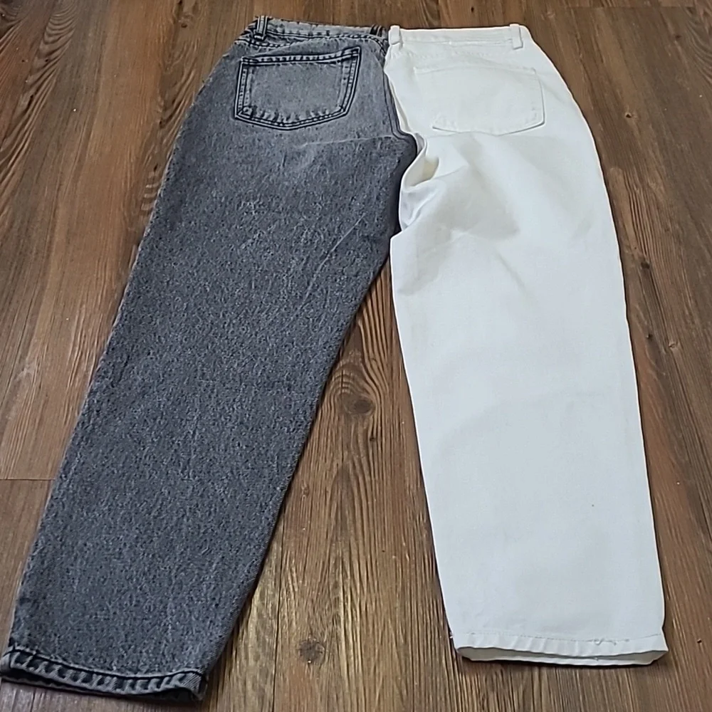 REVICE Two-Tone‎ Straight Jeans in White and Washed Gray